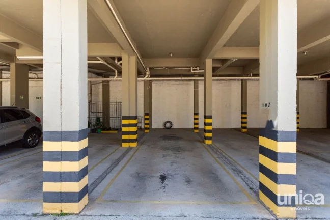 Apto 02 quartos para venda no centro de Santa Maria 02 vagas garagem ed Delta