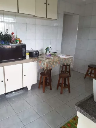 Imagem Casa com 4 dormitórios à venda, 245 m² por R$ 800.000,00 - Vila Correa - Ferraz de Vasconcelos/SP