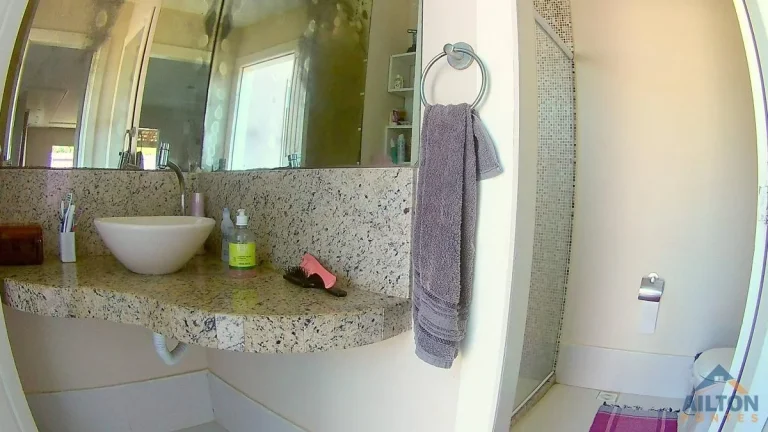 Imagem Casa Duplex com 3 Suítes à Venda em Praia de Santa Mônica - Guarapari/ES