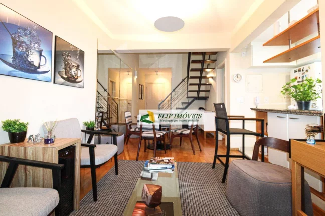 Imagem More em uma cobertura duplex com 110 m² com 2 suítes no miolo do Cambuí - Campinas - SP