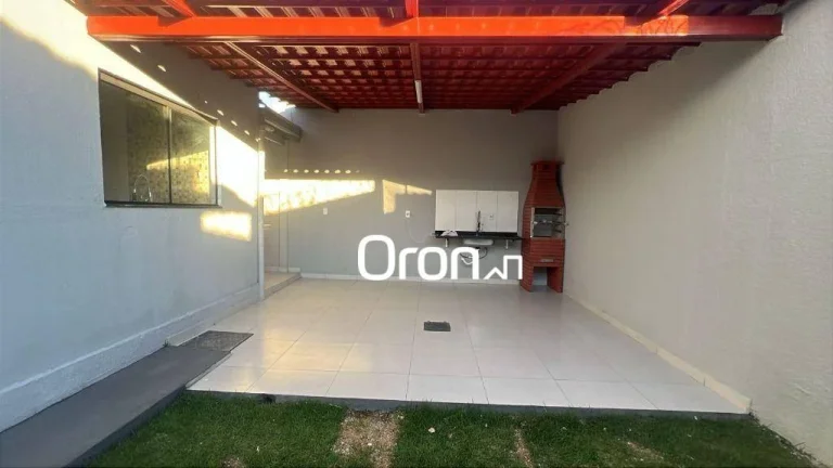 Imagem Casa com 2 dormitórios à venda, 110 m² por R$ 299.900,00 - Jardim Canedo 1 - Senador Canedo/GO