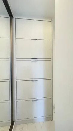Imagem Locação Anual em Jurerê Internacional Apartamento Mobiliado 3 Suítes