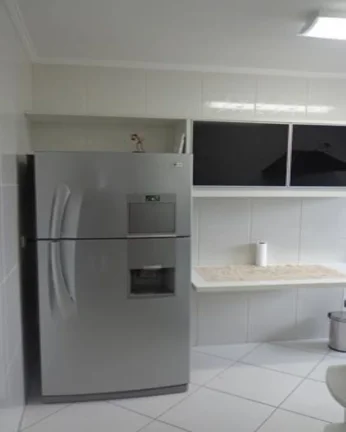 Imagem Apartamento lado praia com lazer, Tombo, Guarujá.