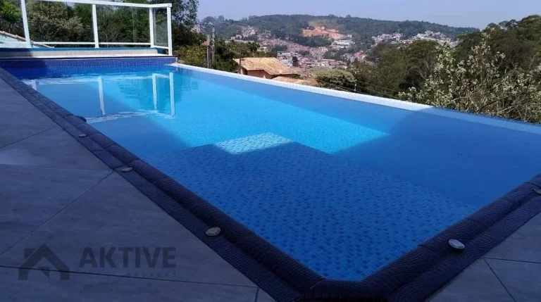 Imagem Casa de Condomínio em Granja Caiapiá - Cotia, SP
