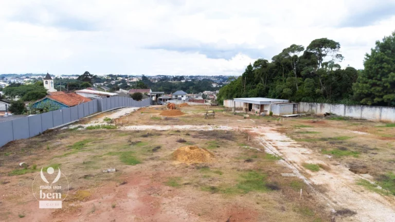 Imagem Terreno com 135 m² em Condomínio Fechado à venda por R$ 231.000 - Santa Cândida - Curitiba/PR