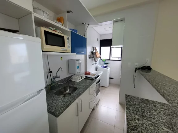 Imagem Flat com 2 dormitórios à venda, 65 m²- Pitangueiras - Guarujá/SP