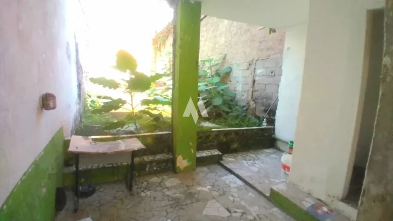 Imagem Loja Comercial Ampla no Centro de Santos Área total de 270m² Ótima localização em uma rua movimenta