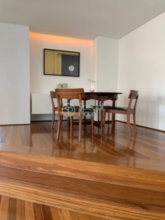 Imagem Apartamento impecável, localizado no melhor do Itaim Bibi, próximo ao Parque do Povo. Planta com 7...