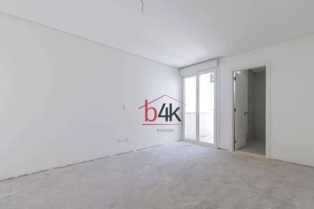 Imagem Casa em Condomínio à venda, 483 m², 4 dormitórios e 5 vagas na Granja Julieta