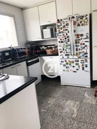 Imagem Cobertura com 4 dormitórios à venda, 360 m² por R$ 9.500.000,00 - Moema - São Paulo/SP