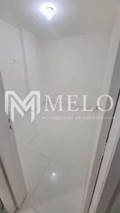 Imagem Oportunidade 2 quartos na torre todo reformado..