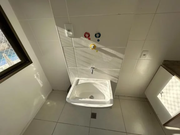 Imagem Apartamento para Venda em Rio de Janeiro, Freguesia, 2 dormitórios, 1 suíte, 2 banheiros, 1 vaga