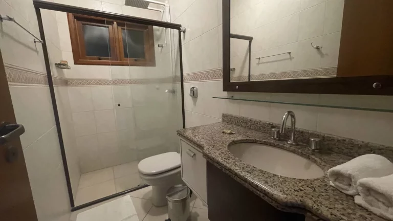 Imagem Casa com 6 Quartos para Temporada em Jurerê Internacional