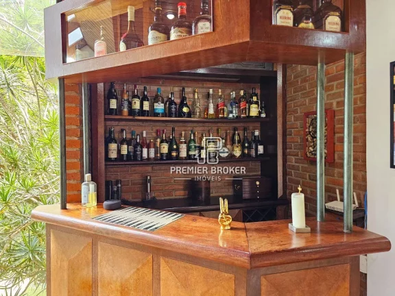 Imagem Casa à venda, 298 m² por R$ 2.250.000,00 - Albuquerque - Teresópolis/RJ