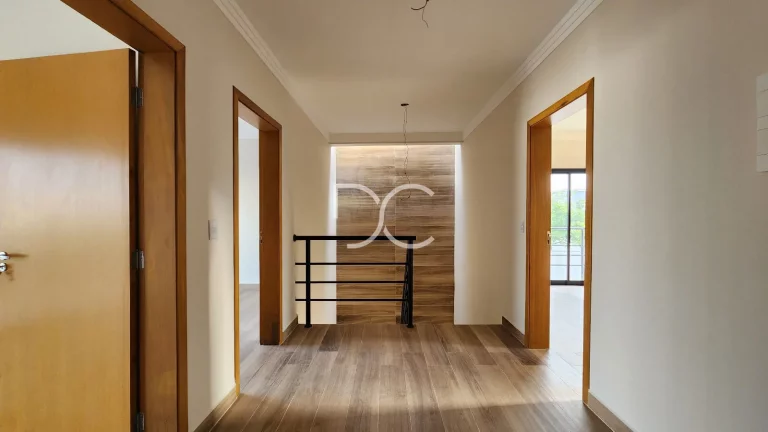 Imagem Condomínio Terras de São Francisco - Venda Sobrado AC 168 m² | AT 194,62 m² | 3 Dorm | 1 Suíte | 3 Ban | 2 Vagas