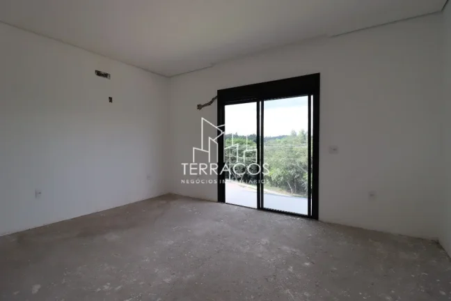 Imagem CASA EM À VENDA COM 3 SUÍTES E PISCINA NO CONDOMÍNIO BELLA VITTA - JUNDIAÍ/SP