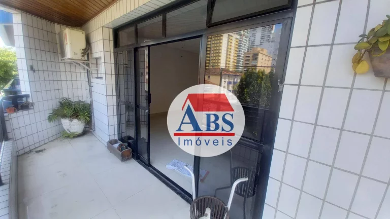 Imagem Apartamento com 3 dormitórios à venda, 156 m² por R$ 970.000,00 - Gonzaga - Santos/SP