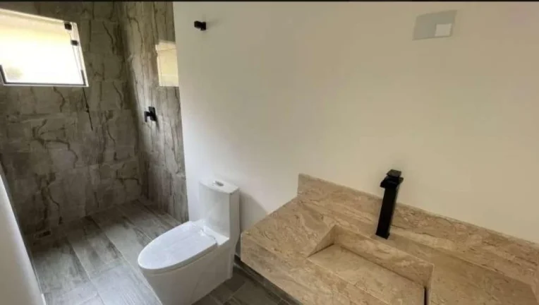 Imagem Casa para Venda em Itanhaém, Jardim Guacyra, 4 dormitórios, 4 suítes, 2 banheiros, 5 vagas