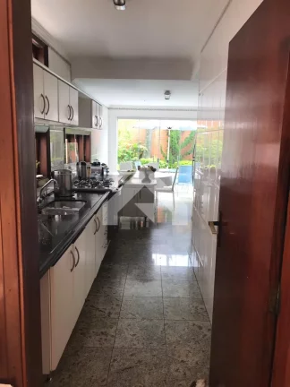 Imagem Casa de Condomínio em Alphaville - Santana de Parnaíba, SP