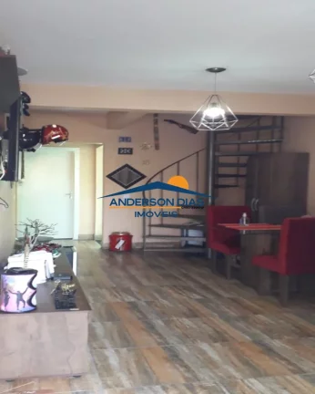 Imagem Sobrado com 2 dormitórios à venda, 94 m² por R$ 370.000 - Jd. Britânia - Caraguatatuba/SP