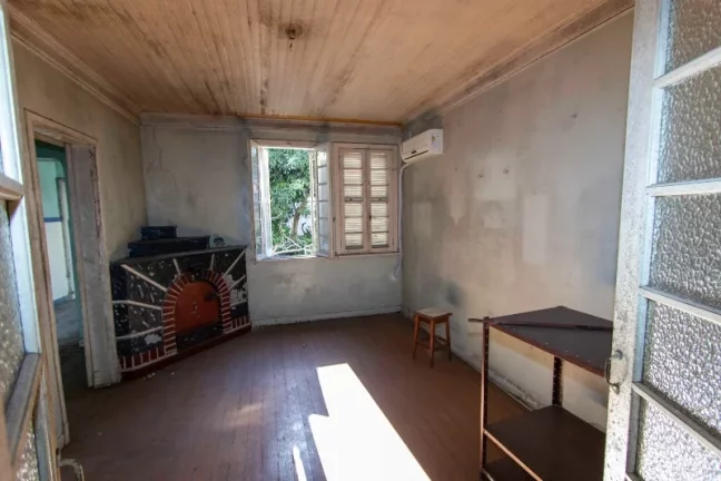 Imagem Casa à venda em Porto Alegre, Independência, com 5 quartos, 144m2