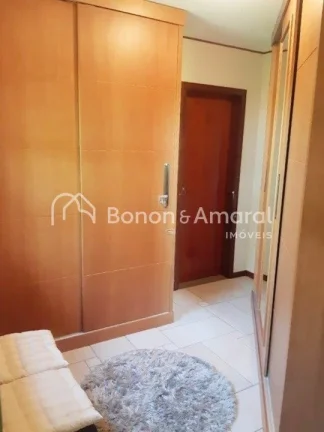 Imagem Localizada em um dos condomínios mais desejados da cidade, essa residência oferece exclusividade, ...