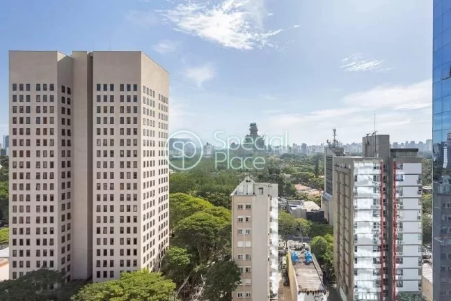 Imagem Ótima cobertura penthouse para reforma à venda no Itaim: - Área: 247m² com vista panorâmica de ...