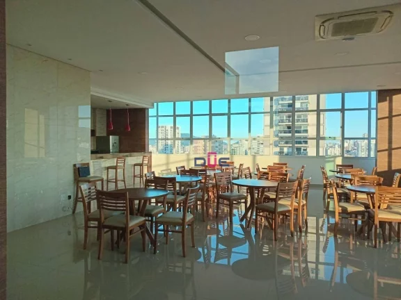 Imagem Apartamento com 2 dormitórios à venda, 53 m² por R$ 739.000,00 - Embaré - Santos/SP