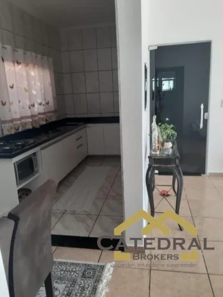 Imagem SOBRADO COM 2 DORMITÓRIOS À VENDA, 268 M² POR R$ 585.000,00 - PARQUE RESIDENCIAL JUNDIAÍ - JUNDIAÍ/SP