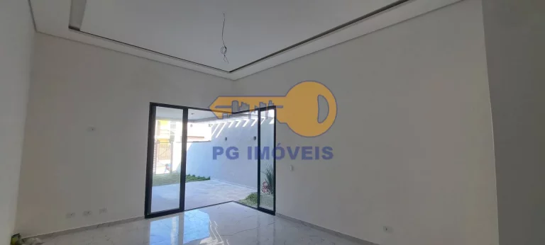 Imagem CASA COM 3 DORMITÓRIOS EM IPANEMA