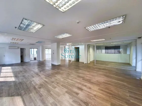Imagem Conjunto Comercial para Alugar em Vila Olímpia - São Paulo/SP.