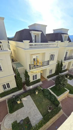 Imagem Sobrado alto padrão em condomínio, 560 m2, Elevador, 04 suites ( 01 Master)