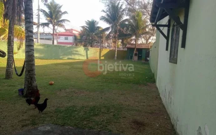 Imagem Terreno de 659 m² murado e cercado a 2 quadras da Praia do Foguete.