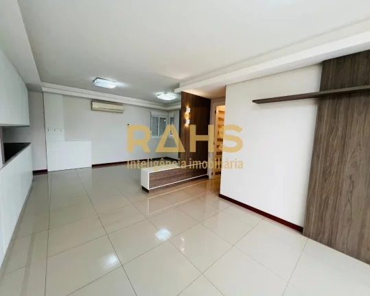 Imagem Excelente apartamento 1 suíte mais 2 quartos no Bairro América em Joinville - SC por R$890.000,00....