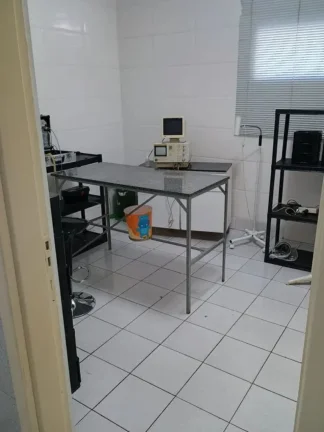 Imagem Ponto Comercial em Sorocaba-SP: Locação na Vila Hortência com 3 salas, 1 banheiro e 220m² de área!
