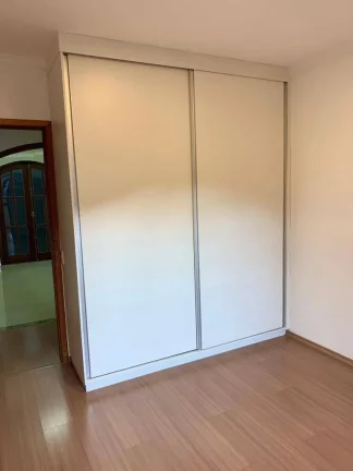 Imagem VENDO ESTA LINDA CASA EM NOVA FRIBURGO. BAIRRO: