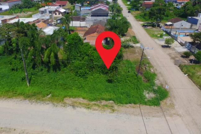 Imagem TERRENO ESQUINA Balneário CAMBIJU ! Pouca Vegetação Avenida Hercilio Luz x Avenida Felipe Schimidt
