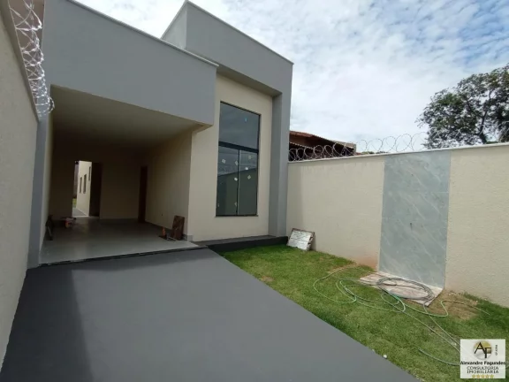 Imagem Casa para Venda em Aparecida de Goiânia, SETOR COLONIAL SUL, 2 dormitórios, 1 suíte, 2 banheiros, 2 vagas