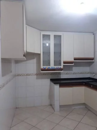 Imagem Sobrado com 3 dormitórios à venda, 200 m² por R$ 799.000 - Vila Augusta - Guarulhos/SP. Estuda Permuta!