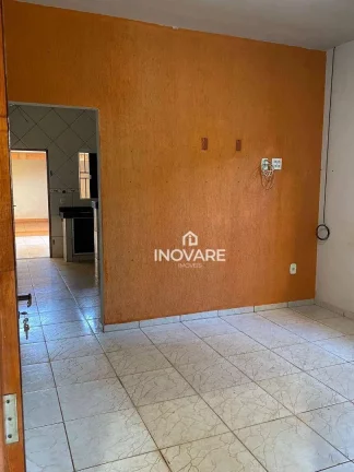 Imagem Casa com 3 dormitórios à venda, 242 m² por R$ 310.000,00 - Setor Planalto - Itumbiara/GO