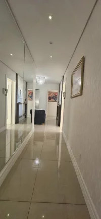Imagem Casa Para Locação,360m2. Finamente Mobiliada, 5 Dormitórios(3 Suítes), 6 Vagas , Santa Mônica, Florianópolis/SC