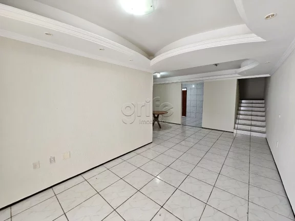 Imagem VENDE-SE: CASA DUPLEX PROXIMO a UECE Se você está em busca de uma casa para comprar, sua busca ter...