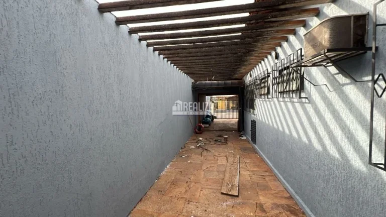 Imagem CASA PARA LOCAÇÃO NO BAIRRO OLINDA – CONFORTO, LAZER E AMPLO ESPAÇO