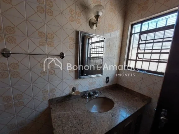 Imagem Casa a venda no Jardim Eulina em Campinas!

Casa localizada na parte alta do Bairro em uma rua muito...