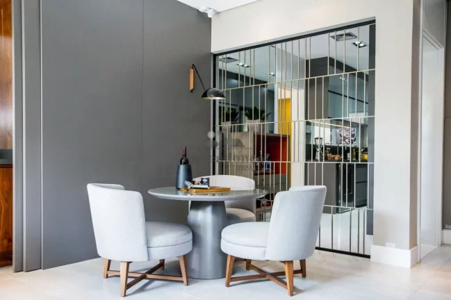 Imagem Apartamentos com 4 quartos e 5 vagas à venda em Vila Romana, 164m²