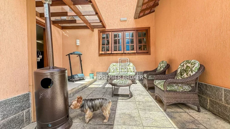 Imagem Casa à venda, 532 m² por R$ 2.590.000,00 - Prata - Teresópolis/RJ