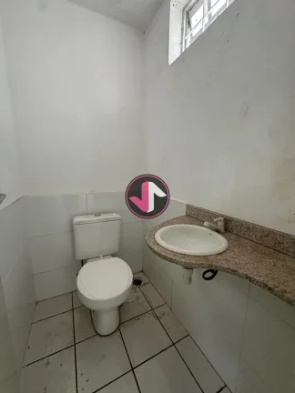 Imagem Aproveite essa oportunidade única de alugar um ponto comercial no coração de Cuiabá, no bairro C...