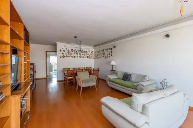 Imagem Apartamento 138M², 3Q, 2 Banheiros, 2 Vagas, Varanda, Espaço Gourmet, Gerador, Depósito, Despensa, Copa, Dependência de Funcionário, Portaria 24h.