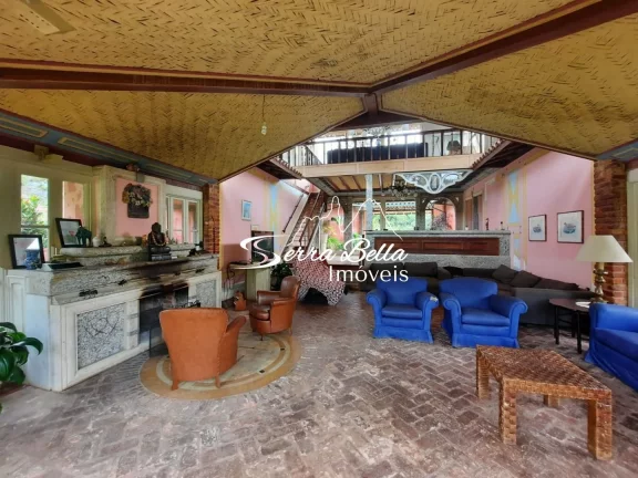 Imagem Casa com 3 dormitórios à venda, 350 m² por R$ 1.800.000,00 - Vargem Grande - Teresópolis/RJ