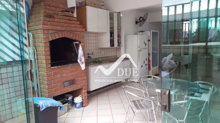 Imagem Casa com 4 dormitórios à venda, 212 m² por R$ 1.380.000,00 - Aparecida - Santos/SP